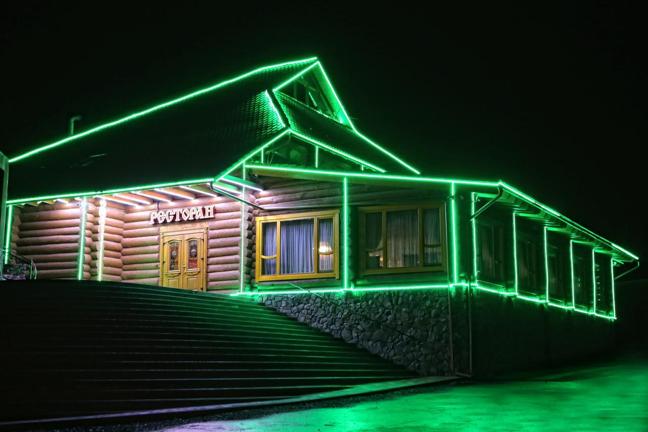 Zatyshok Hotel Svalyava Luaran gambar