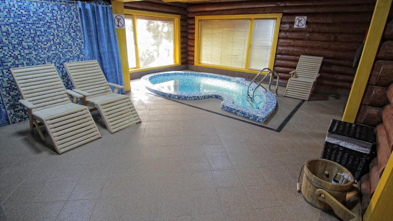 Zatyshok Hotel Svalyava Luaran gambar