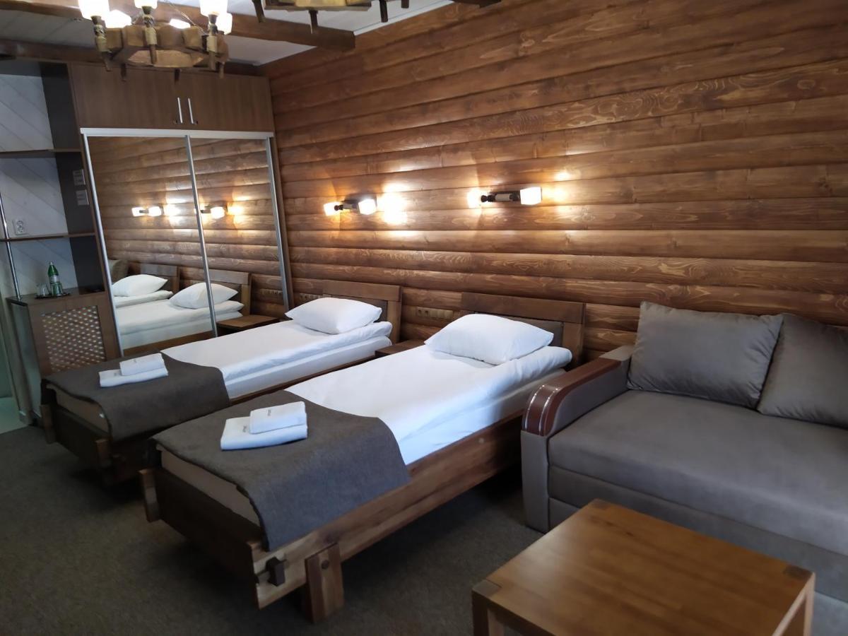 Zatyshok Hotel Svalyava Luaran gambar